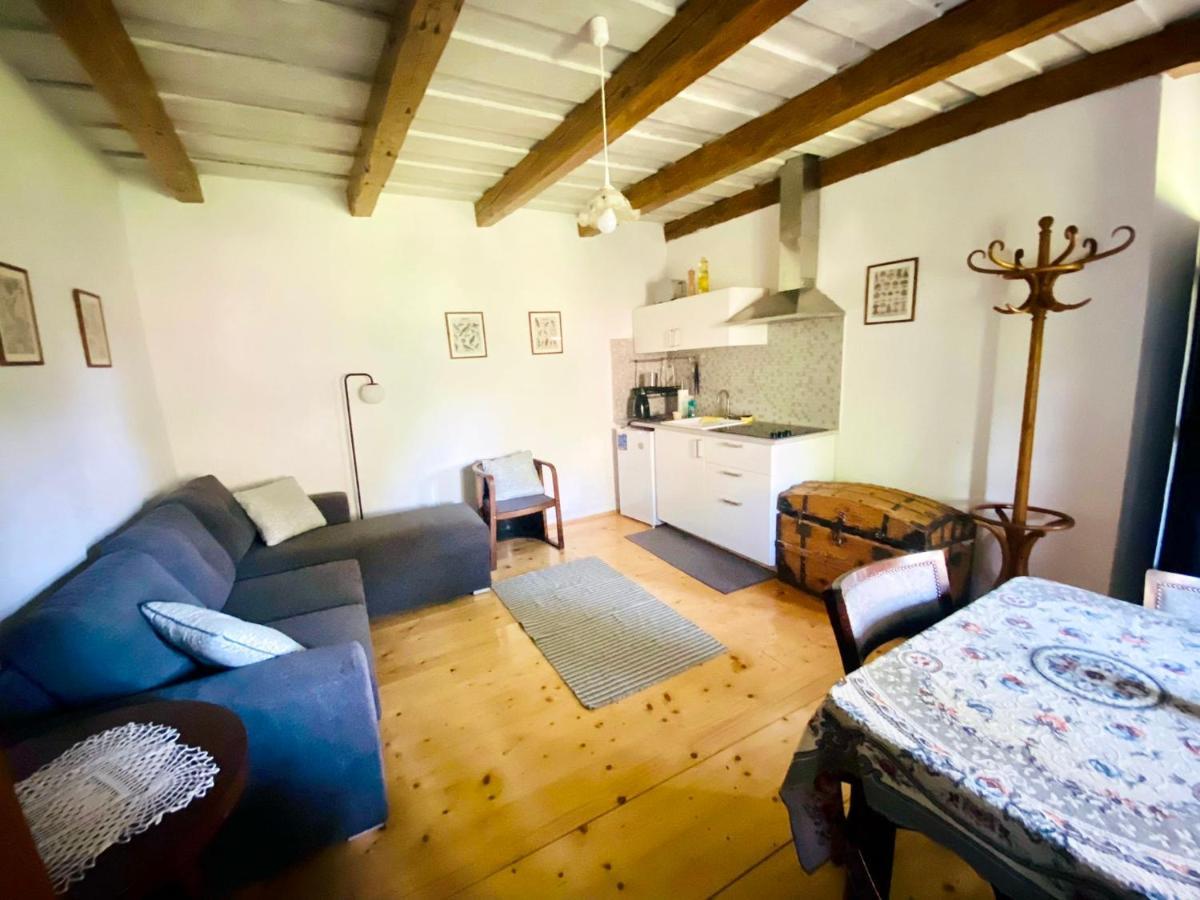 Lelle Vineyard Cottages バラトンレッレ エクステリア 写真