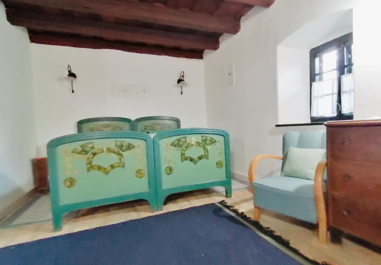 Lelle Vineyard Cottages バラトンレッレ エクステリア 写真
