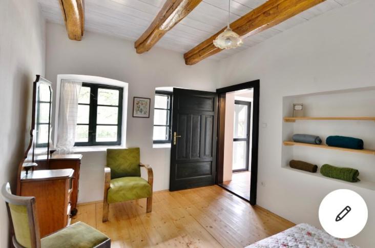 Lelle Vineyard Cottages バラトンレッレ エクステリア 写真
