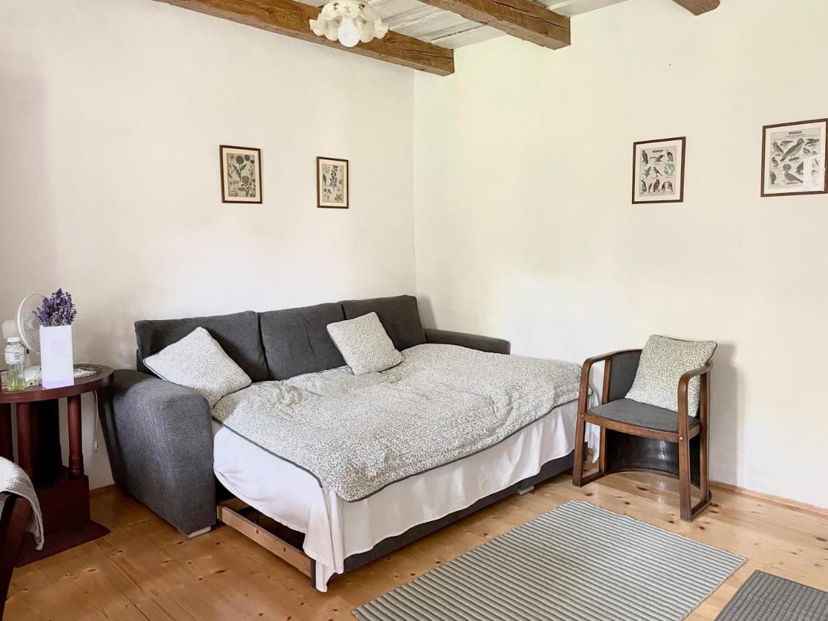 Lelle Vineyard Cottages バラトンレッレ エクステリア 写真